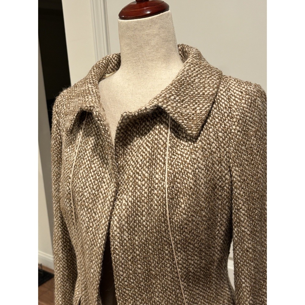 Brooks Brothers Boucle Tweed Jacket Beige Cream Italian Fabric Women's Size 2 - Picture 5 of 9